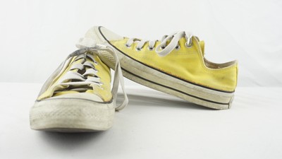 dirty yellow converse