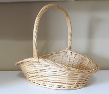 Large Oval Wicker Basket with Handle   Farmhouse / Market Style