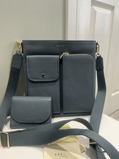 RADLEY London Shelby Crescent - Ziptop crossbody bag - RRP £219. 