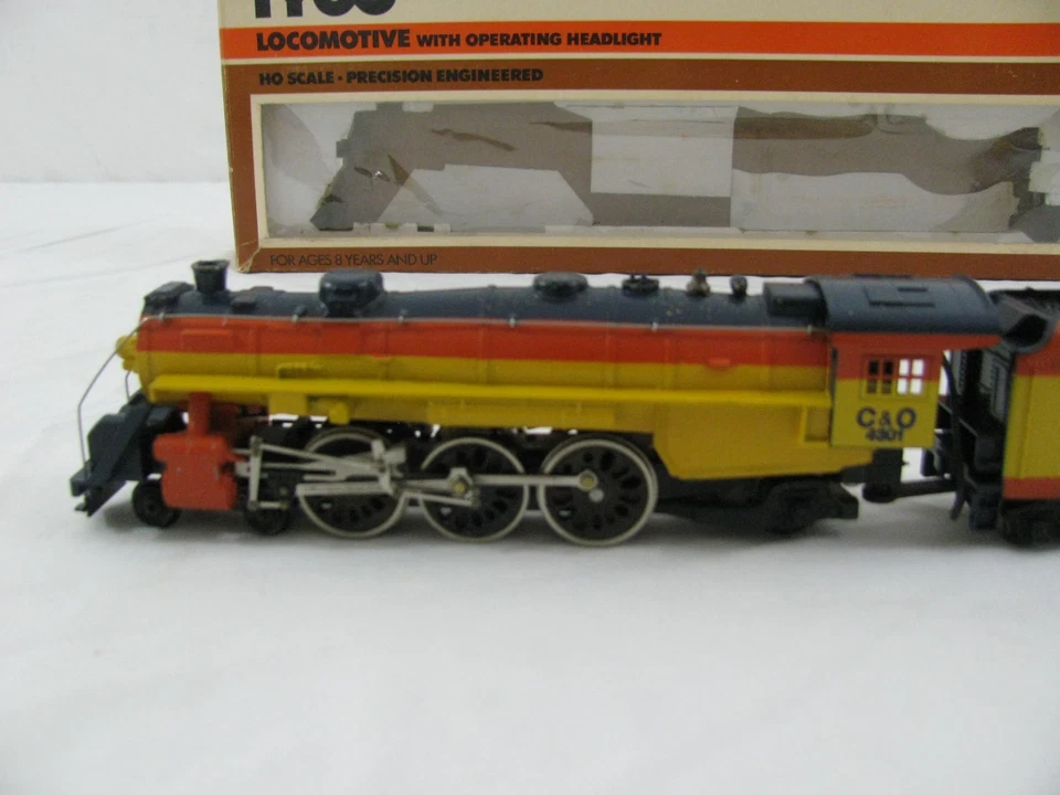 Mantua Tyco HO C&O 4301 Chessie System 4-6-2 Steam Locomotive #212 VG Read! - Image 3 of 4