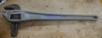RIDGID 24'' ALUMINUM HEAVY DUTY PIPE WRENCH USA PRE OWNED