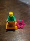 LEGO Collectable Minifigure Lot (Dragon, Mariachi, Boxer, Petal, Worker) — photo 6