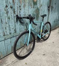 Cube Attain Rennrad Carbon 56 cm ,Farbe Türk...