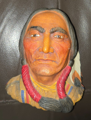 Vintage 1984 ''SITTING BULL'' Chalkware Wall Art LEGEND PRODUCTS signed F. Wright