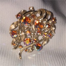 Lisner Gold Tone Leaf Brooch Orange Rhineston...