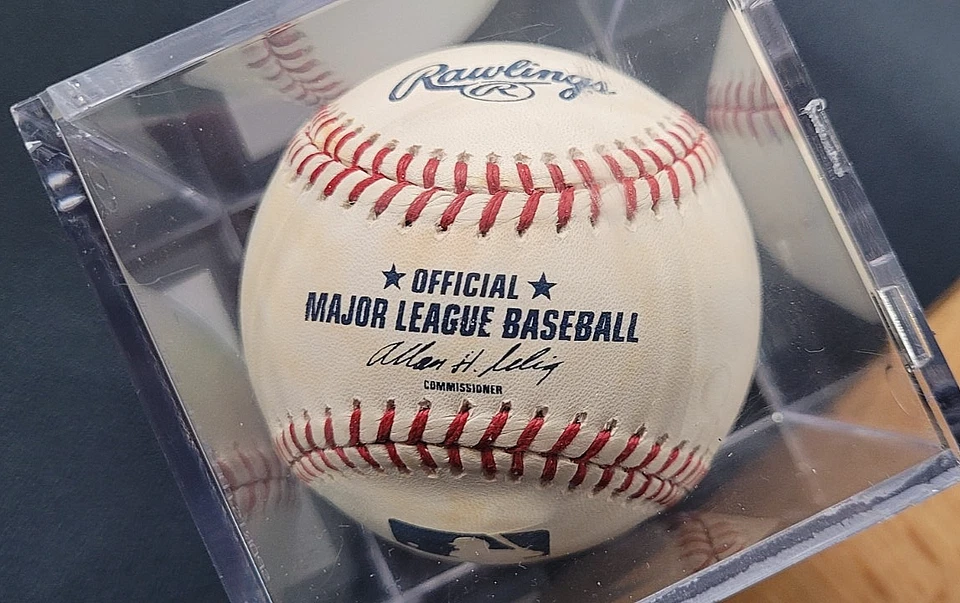 Doug Mientkiewicz Signed Autographed Rawlings Official Major League Baseball - Image 3 of 3