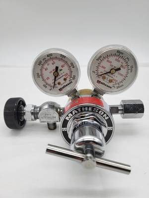 #ad Matheson Model 3320A Pressure Gauge Regulator $9.99