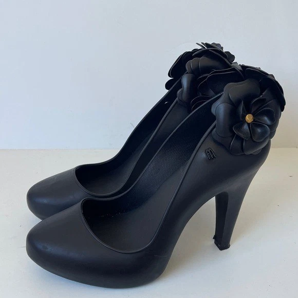 Melissa Incense Garden Floral Heels Black Size 10 – Vegan Rubber Flower Pump – C - Image 4 of 4