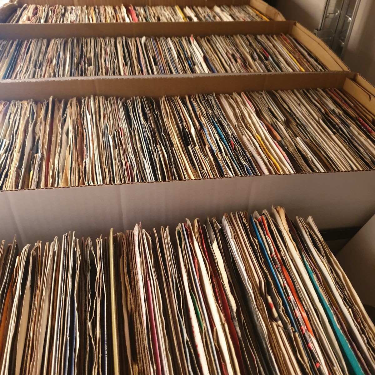 Vinyl Records: 1400+ 7