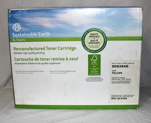 Staples SEB39AR Black Toner Cartridge 