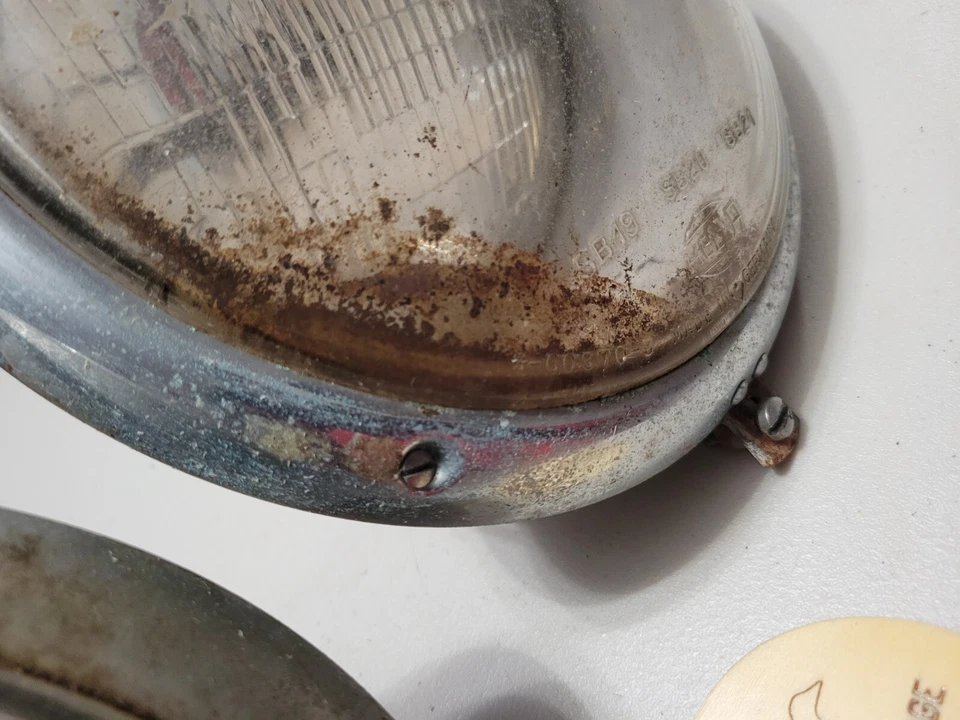 54-66 VW Volkswagen Beetle Hella conjuntos de faros cubo lente anillo de ajuste OEM Foto 3 de 4