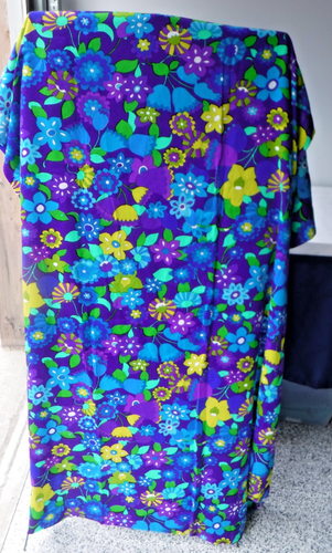 Vtg~VHY HAWAII~Textile Fabric~Bright Tiki~Gogo~Flower Power~Mod~Retro~44"x96"