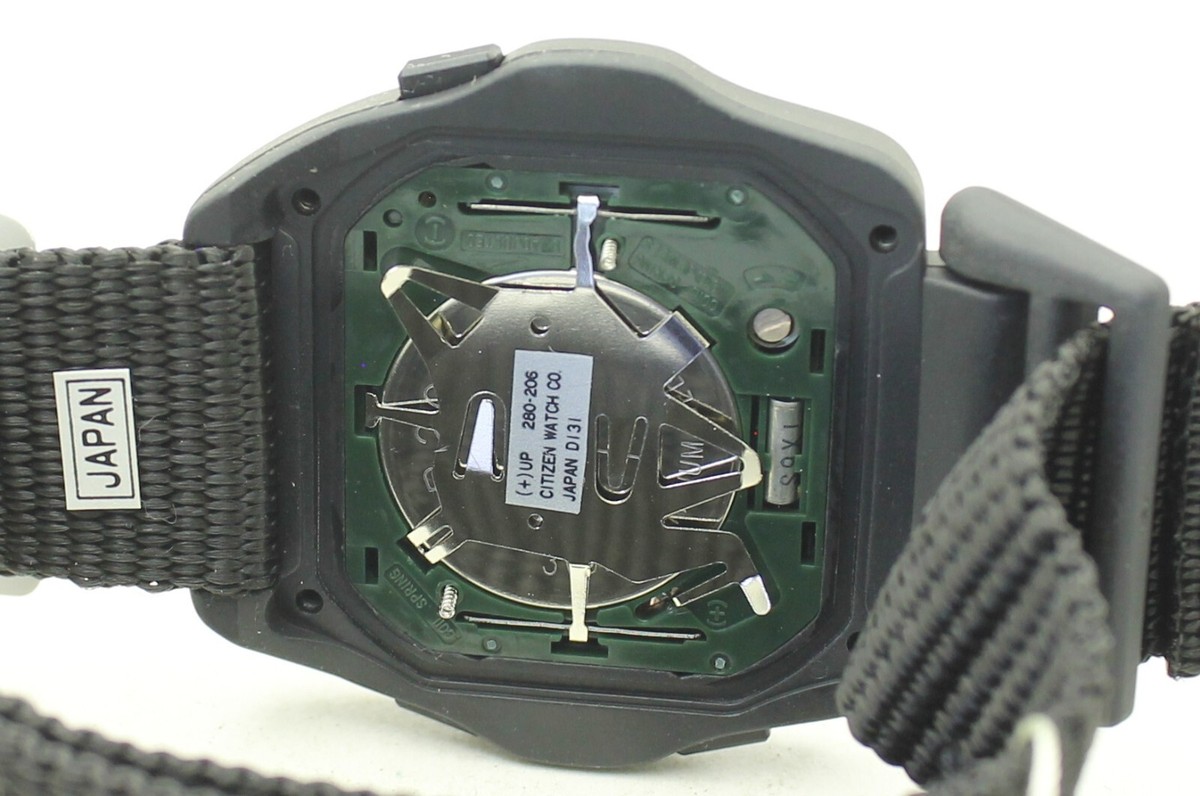 RARE VINTAGE CITIZEN Digital WATCH D131-312945 Shock Sensor