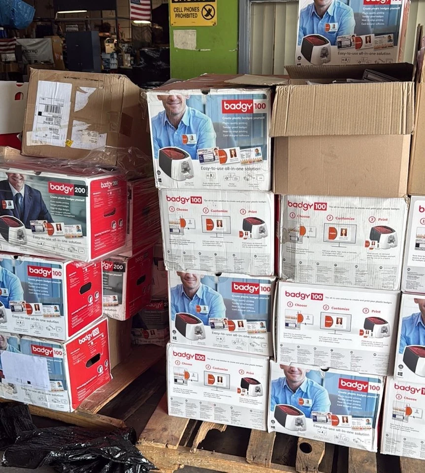 Impresora a color Evolis Badgy 200 para tarjetas de identificación de plástico para piezas o reparación Foto 3 de 3