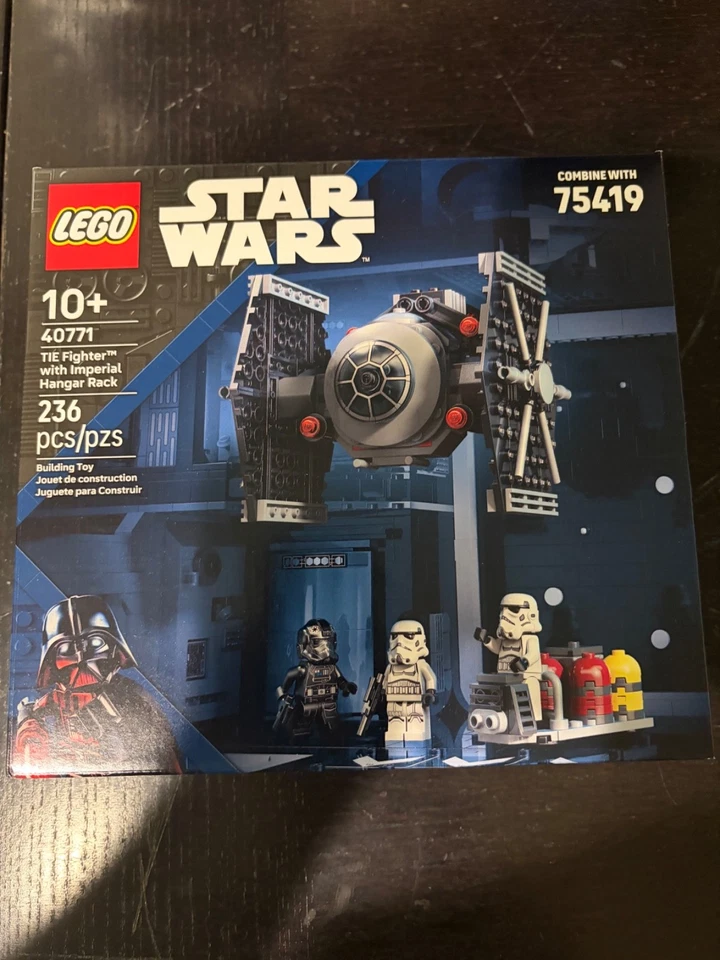 LEGO Star Wars Tie Fighter con Perchero Imperial 40771 Nuevo Precintado, Retirado Foto 2 de 2