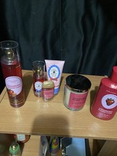 Bath And Body Works Pound Cake Scented Body Wash Candle Gift Set And Mist Spray