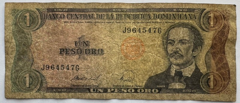 Dominican Republic 1 Peso Oro (Juan Pablo Duarte portrait, Serie 1988)