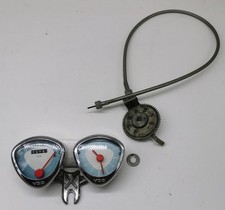 VDO Uhr und Tachometer Käseecke mit Tachowel...