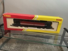 Hornby R2677 Virgin Model Train Class 47