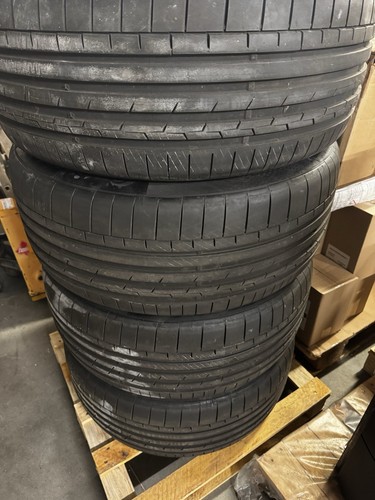 Original 21“ Audi Q8 SQ8 Felgen, Sommerreifen. Neuwertig und NUR 800km gefahren - Bild 6 von 7