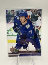 2023-24 Upper Deck Series 1 Clear Cut Anthony Beauvillier #175 Canucks