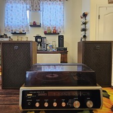 Sony HP-140A AM/FM Stereo System And Vintage Sony Speakers read Description 