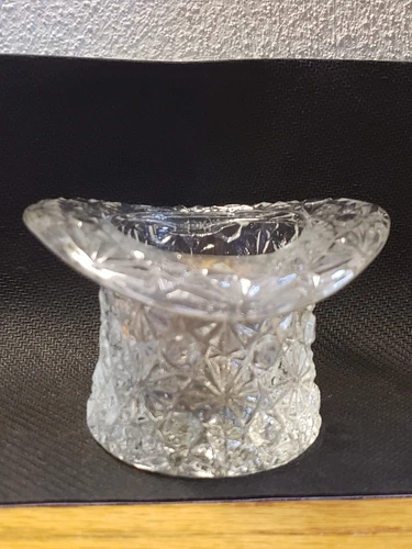 Fenton Daisy and Button Glass Top Hat Clear Glass Hat
