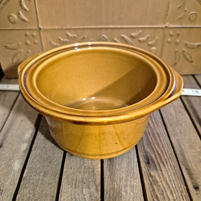 Vintage 4-quart Rival slow cooker stoneware insert bowl (amber/brown)