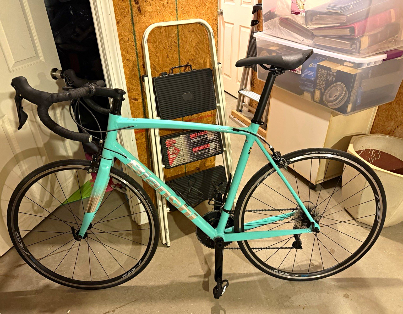 Bianchi Via Nirone 7 Road Bike 59cm Celeste