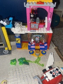 Lego DC Super Hero Girls Set Lot 41238 41247 41231 Batgirl Lair Lena Luthor Cape