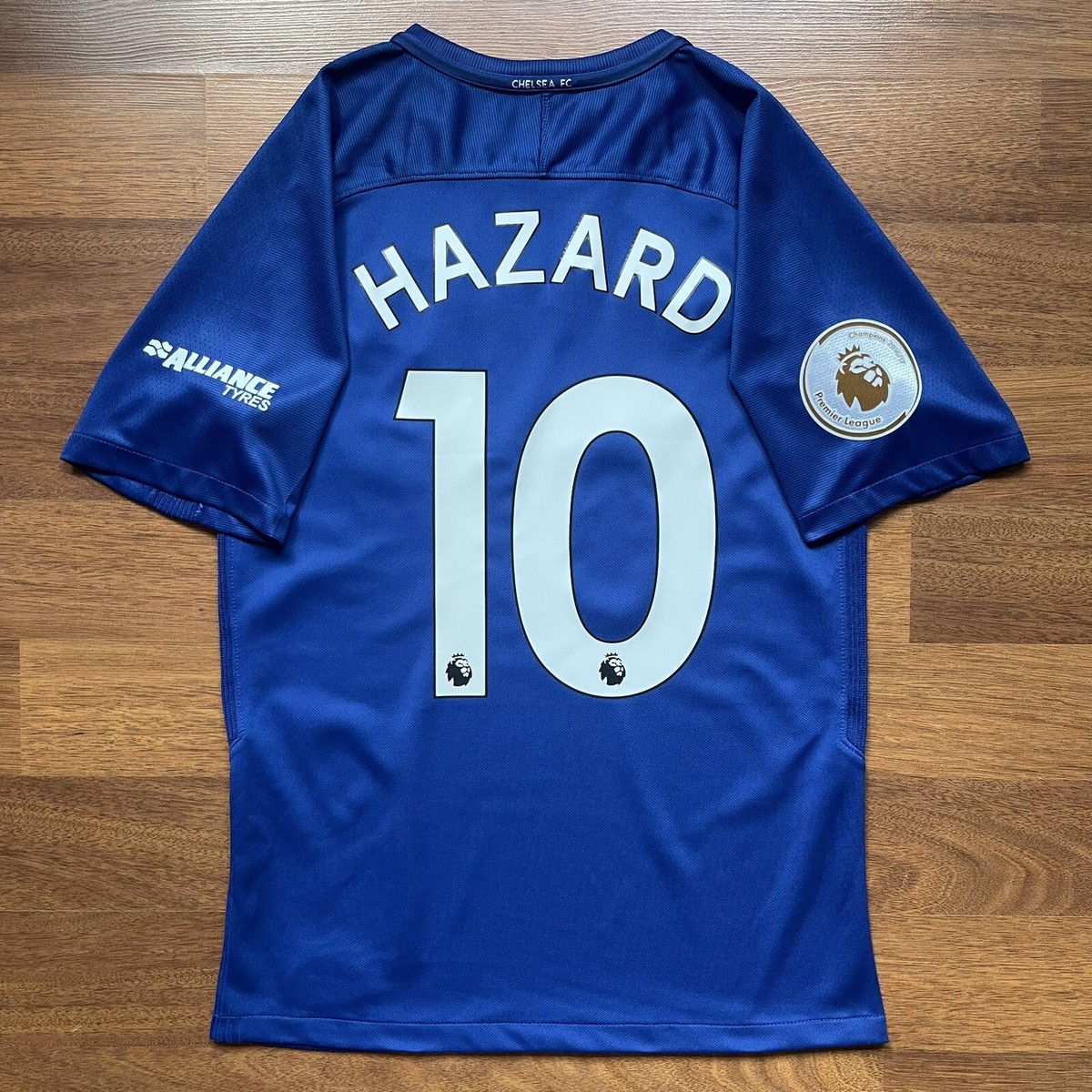 CHELSEA NIKE 2017/2018 FOOTBALL HOME JERSEY #10 HAZARD SIZE CHELSEA NIKE 2017/2018 FOOTBALL HOME JERSEY #10 HAZARD SIZE