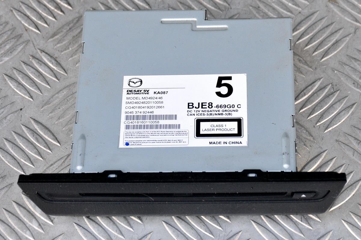 2018 Mazda 3 mk3 facelift BN multimedia / CD player BJE8-669G0-C