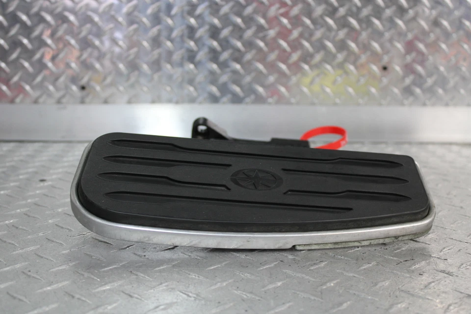 Yamaha Royal Star XVZ1300AT 1999 suelo delantero izquierdo 4xy-27410-10-00 Foto 4 de 4