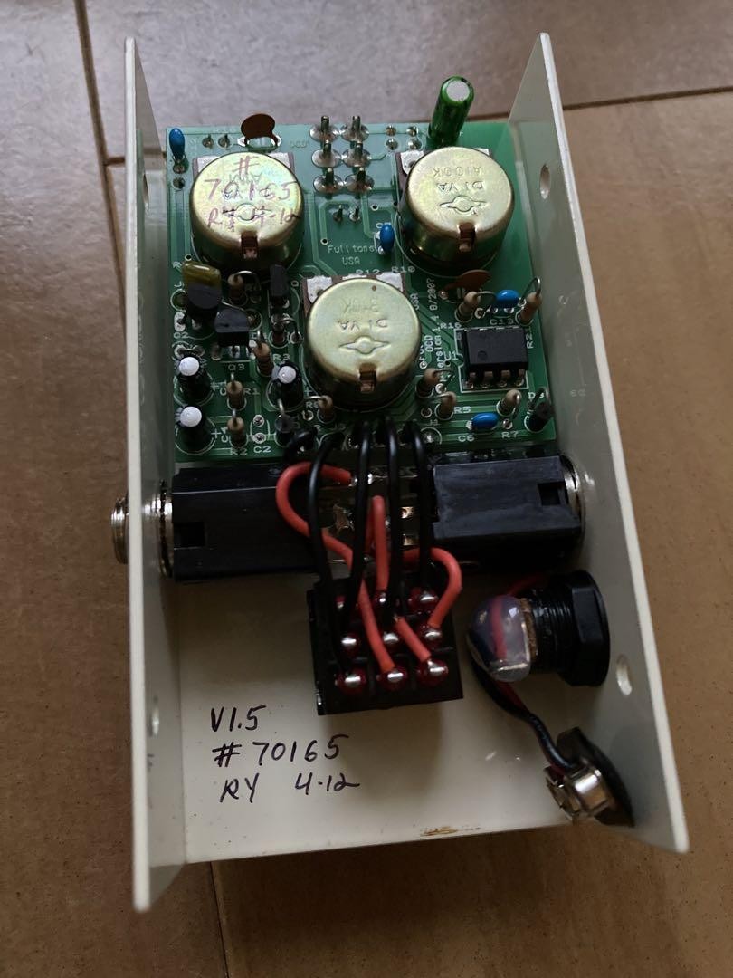 FULLTONE OCD V1.5 フルトーン 箱付き s-l400.jpg