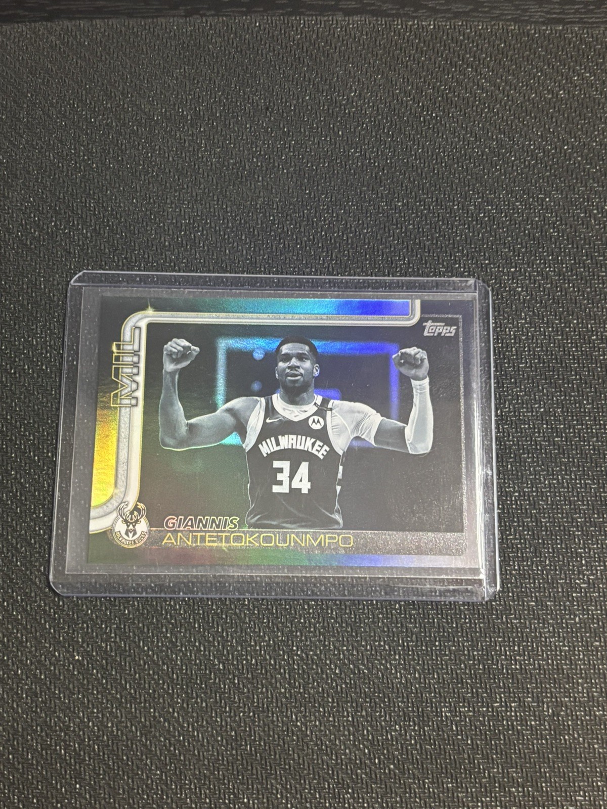 2025 Topps Giannis Antetokounmpo Blackout Rainbox Parallel #54 - Milwaukee Bucks