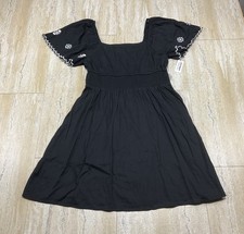 Old Navy Womens Size M Black Dress Embroidered Floral Sleeve Smocked Waist