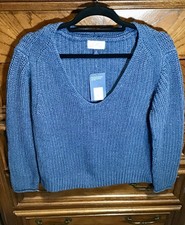 NWT Universal Thread Blue V Neck Sweater Size XS