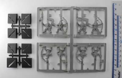 8 GOBLIN SPEARMEN & ARCHERS SPRUE Plastic Goblins Gitz Army Warhammer 1990s I4A