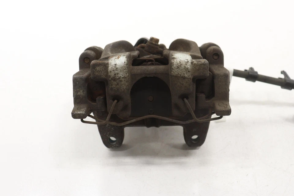 Ford Edge 2015-2024 pinza de freno de disco del lado del pasajero trasero derecho OEM Foto 2 de 4