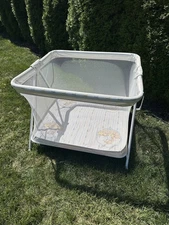 Vintage Graco LARGE Baby Folding Mesh Playpen Play pen Playard Bears Reading