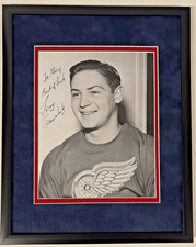 TERRY SAWCHUCK RARE SIGNED AUTO AUTOGRAPH 8X10 DET RED WINGS PHOTO PSA/DNA + BAS