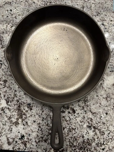 Vintage Birmingham Stove  & Range (BSR) Red Mountain #7 A Cast Iron Skillet