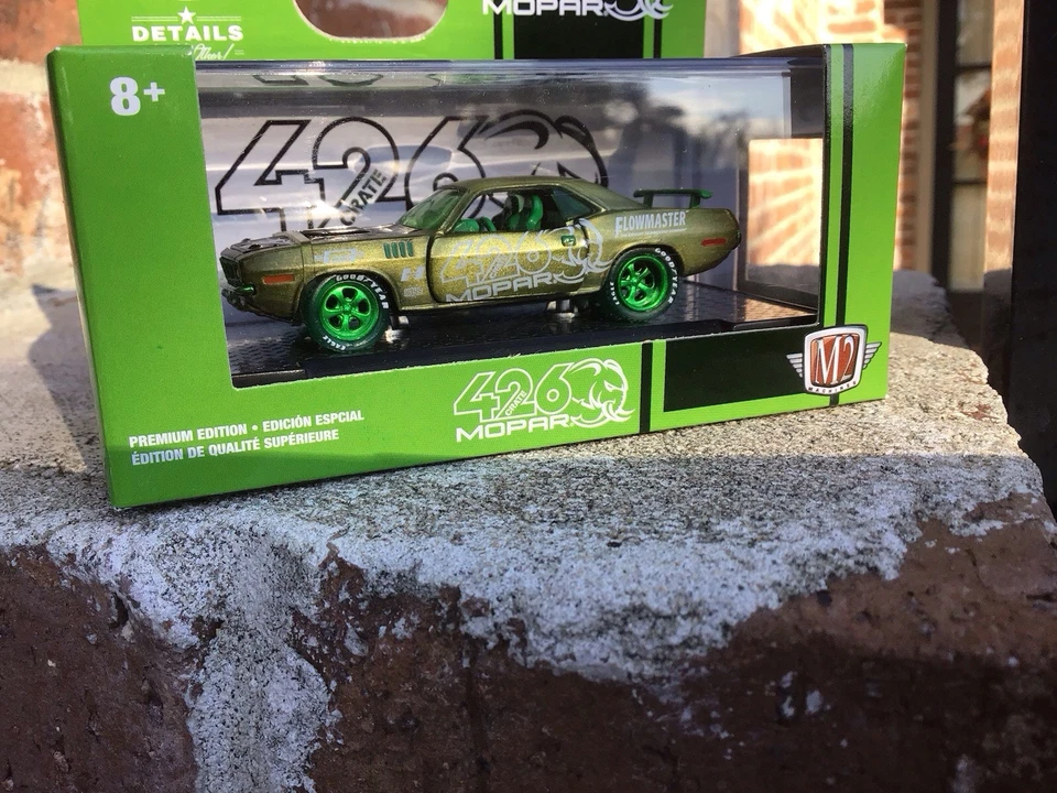 1:64 M2 Machines 426 Crate Mopar 1971 Plymouth Cuda  Chase . RAW. - Image 2 of 4