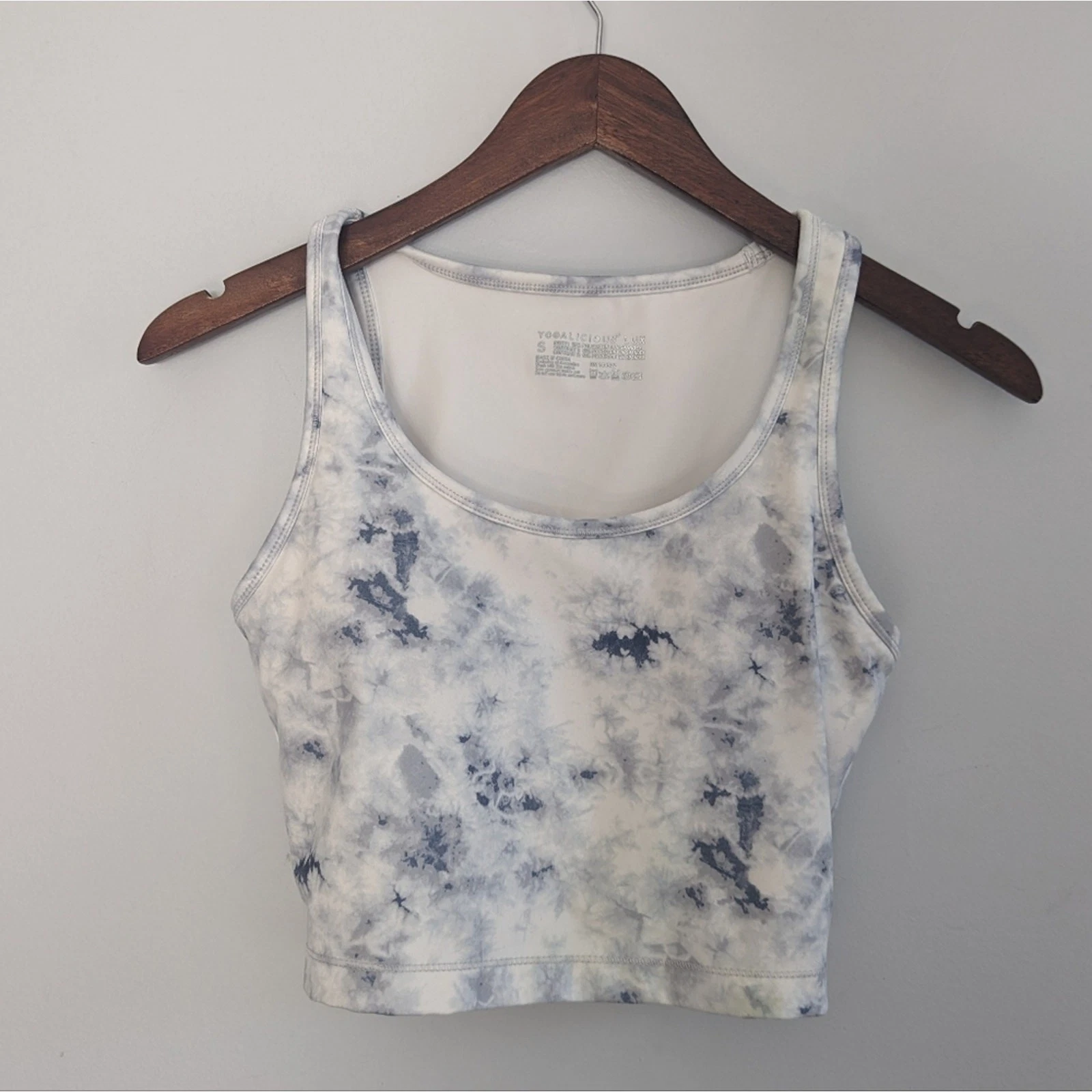 yogalicious lux tie dye tank-bra