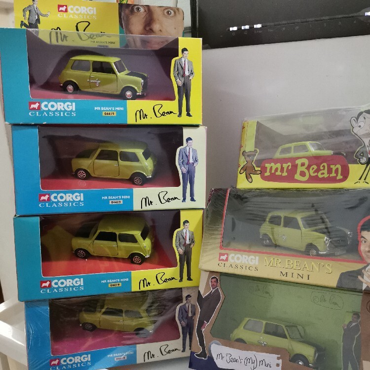 ミスタービーン　ボブルヘッド Mr. BEAN ミスター・ビーン WACKY WNBBLER BOBBLE-HEAD