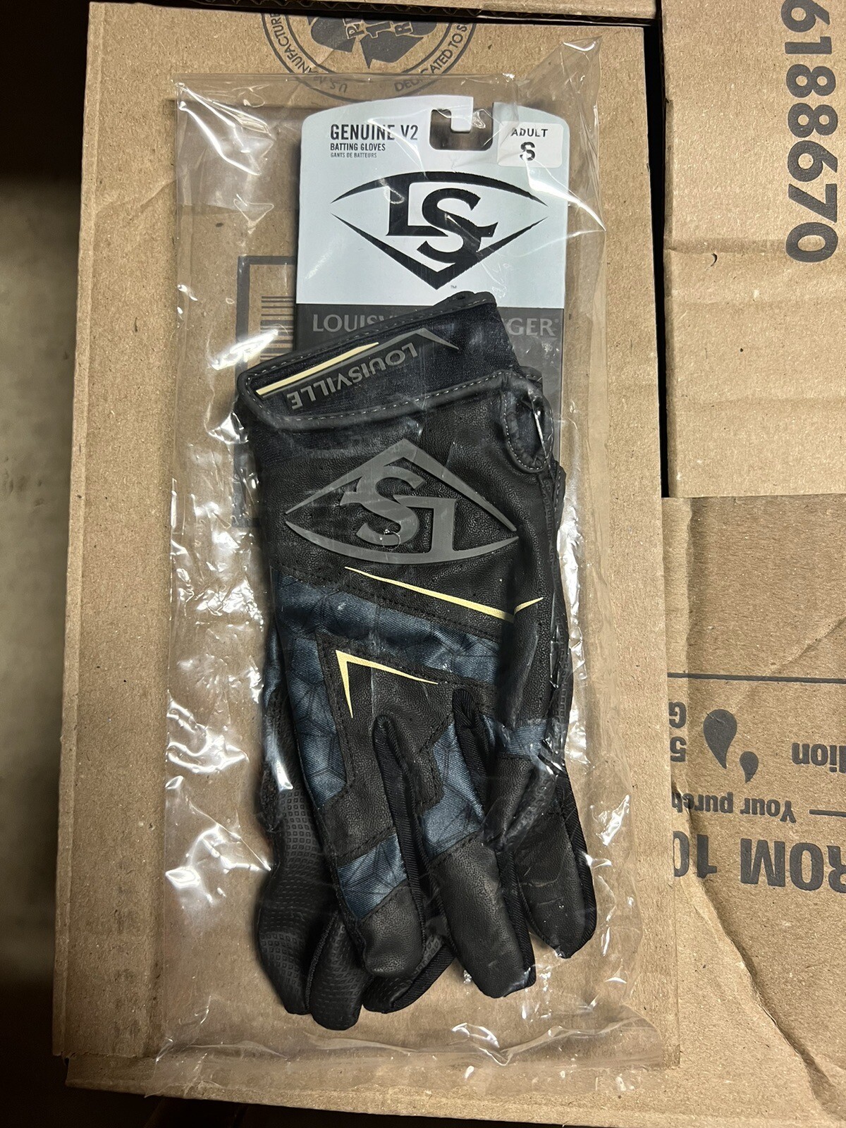 LOUISVILLE SLUGGER BATTING GLOVES
