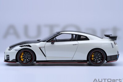 NISSAN GT-R (R35) NISMO SPECIAL EDITION BRILLIANT WHITE