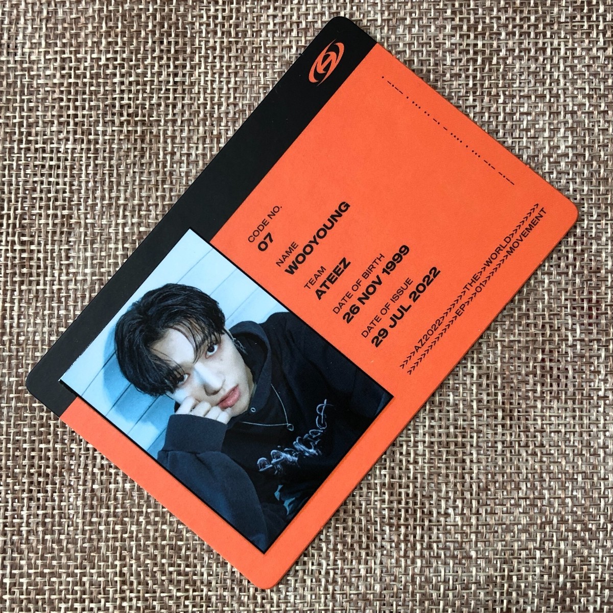 ATEEZ WOOYOUNG [THE WORLD EP.1 : MOVEMENT] Official ID Photocard