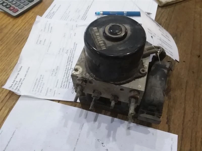 Conjunto de piezas de freno antibloqueo hatchback VIN E octavo dígito compatible con 97-99 GOLF 1079866 Foto 2 de 2