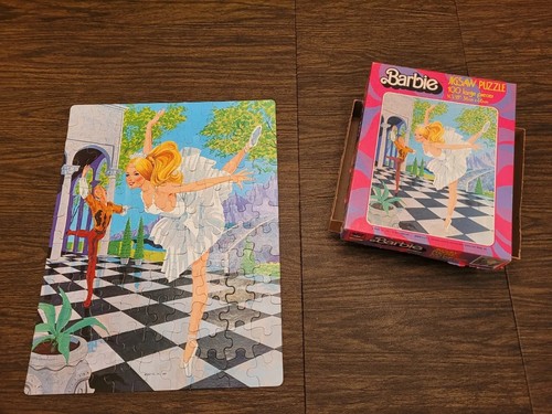 Vintage 1980 Barbie Jigsaw Puzzle (100 Large Pieces) Complete - Picture 2 of 8